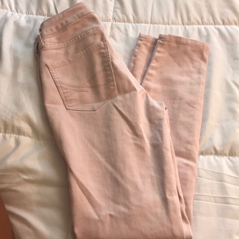 Light pastel pink ankle jegging